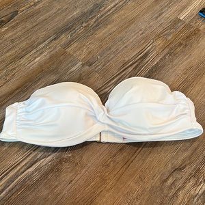 VS White Strapless Top